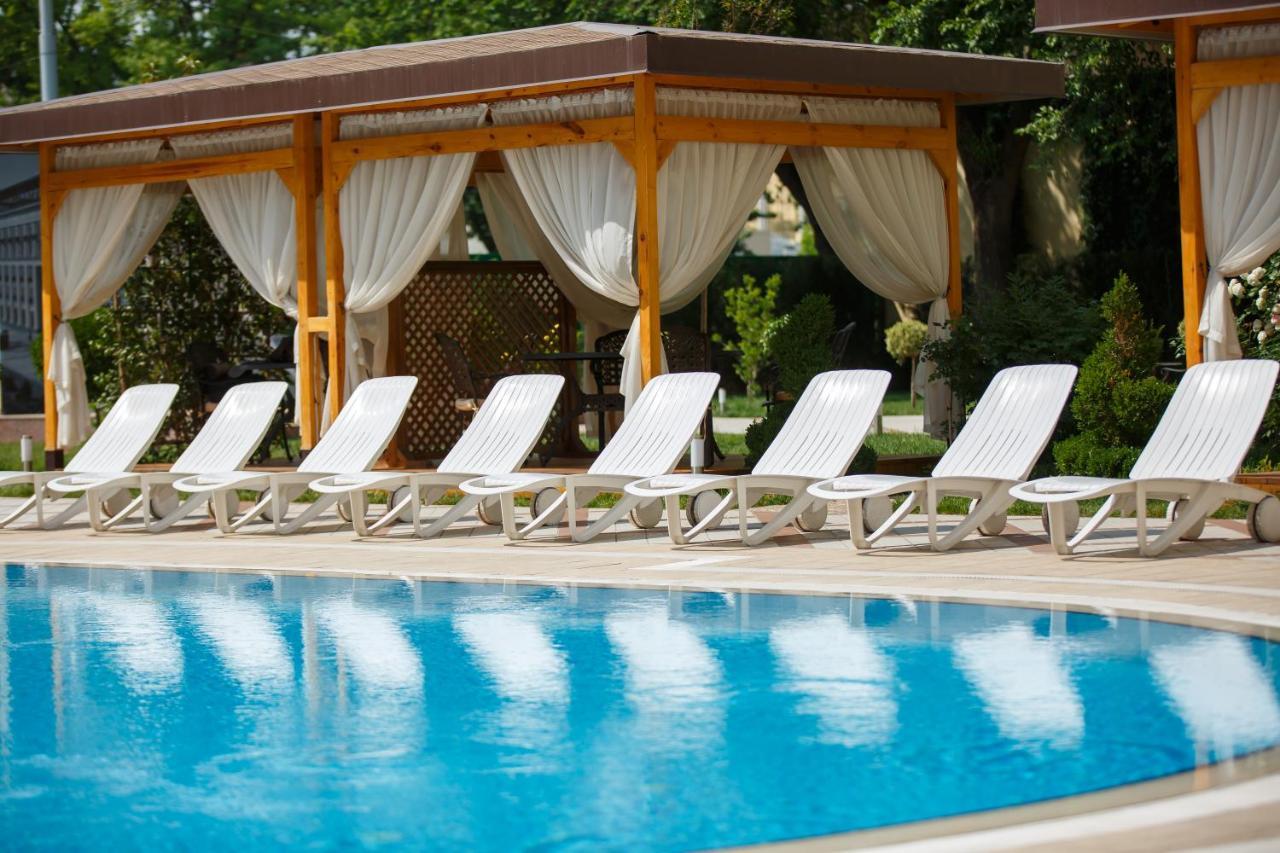 Lotte City Hotels Tashkent Palace Ngoại thất bức ảnh