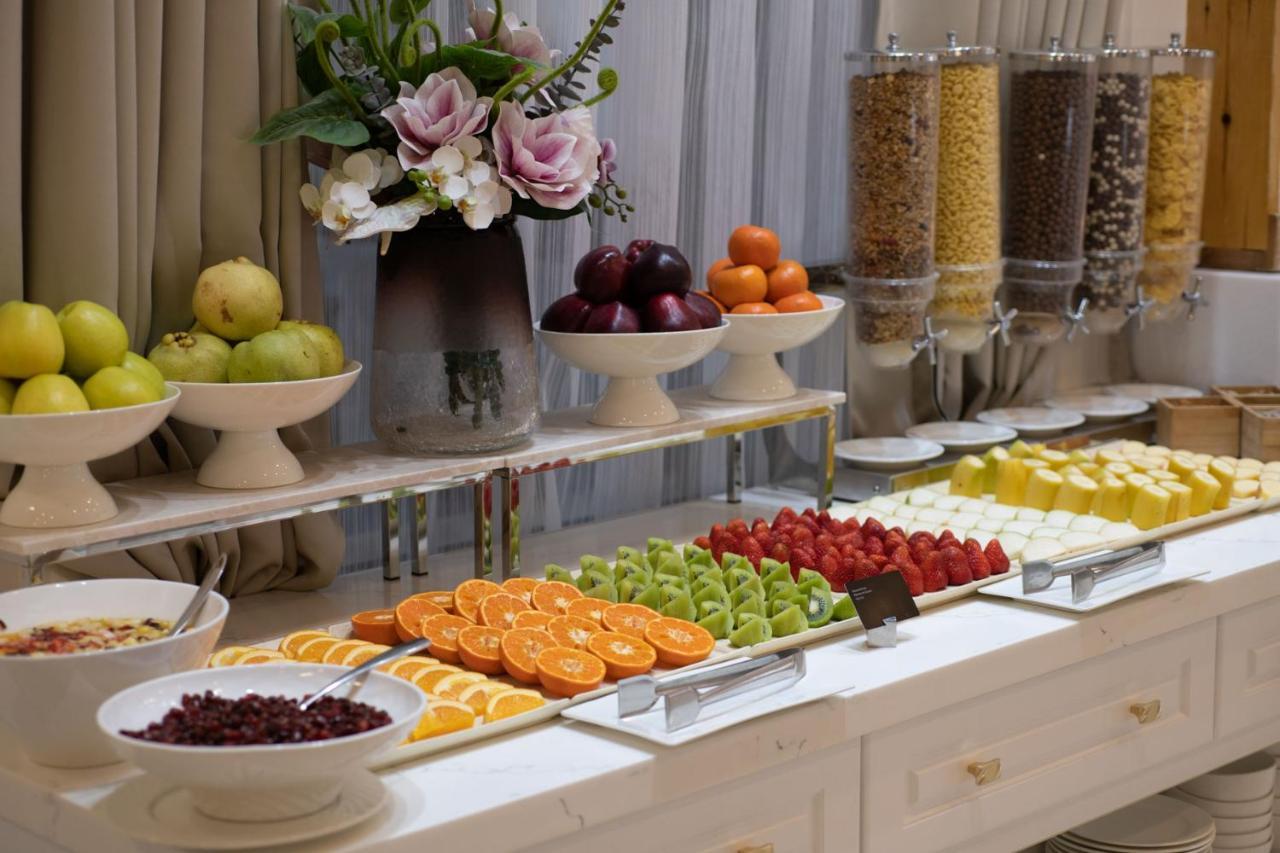 Lotte City Hotels Tashkent Palace Ngoại thất bức ảnh