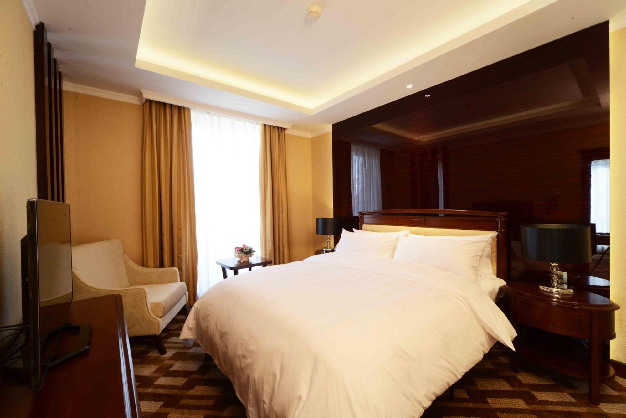 Lotte City Hotels Tashkent Palace Ngoại thất bức ảnh