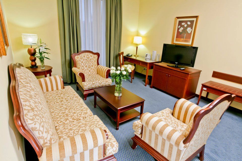Lotte City Hotels Tashkent Palace Ngoại thất bức ảnh