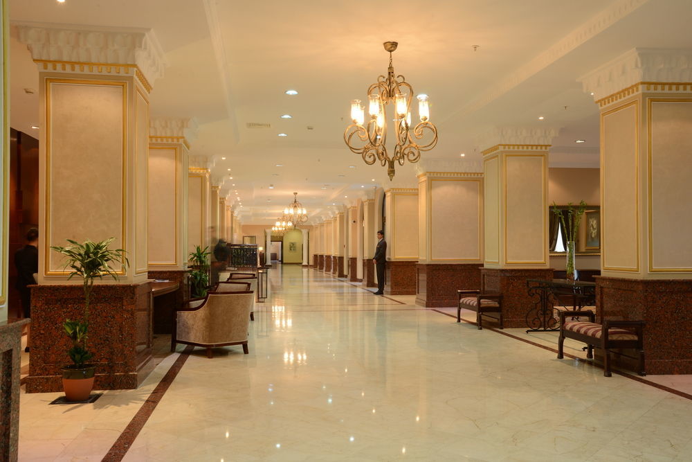 Lotte City Hotels Tashkent Palace Ngoại thất bức ảnh