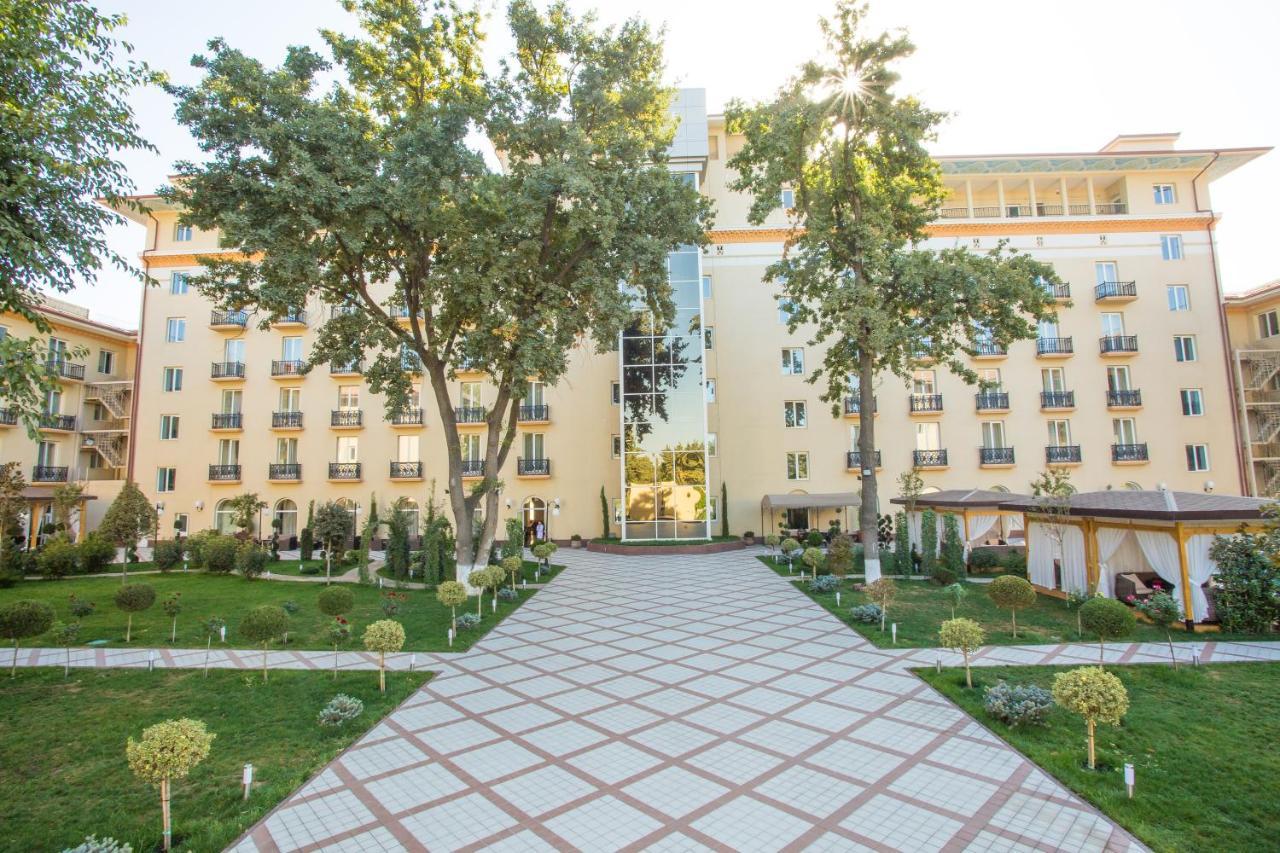 Lotte City Hotels Tashkent Palace Ngoại thất bức ảnh
