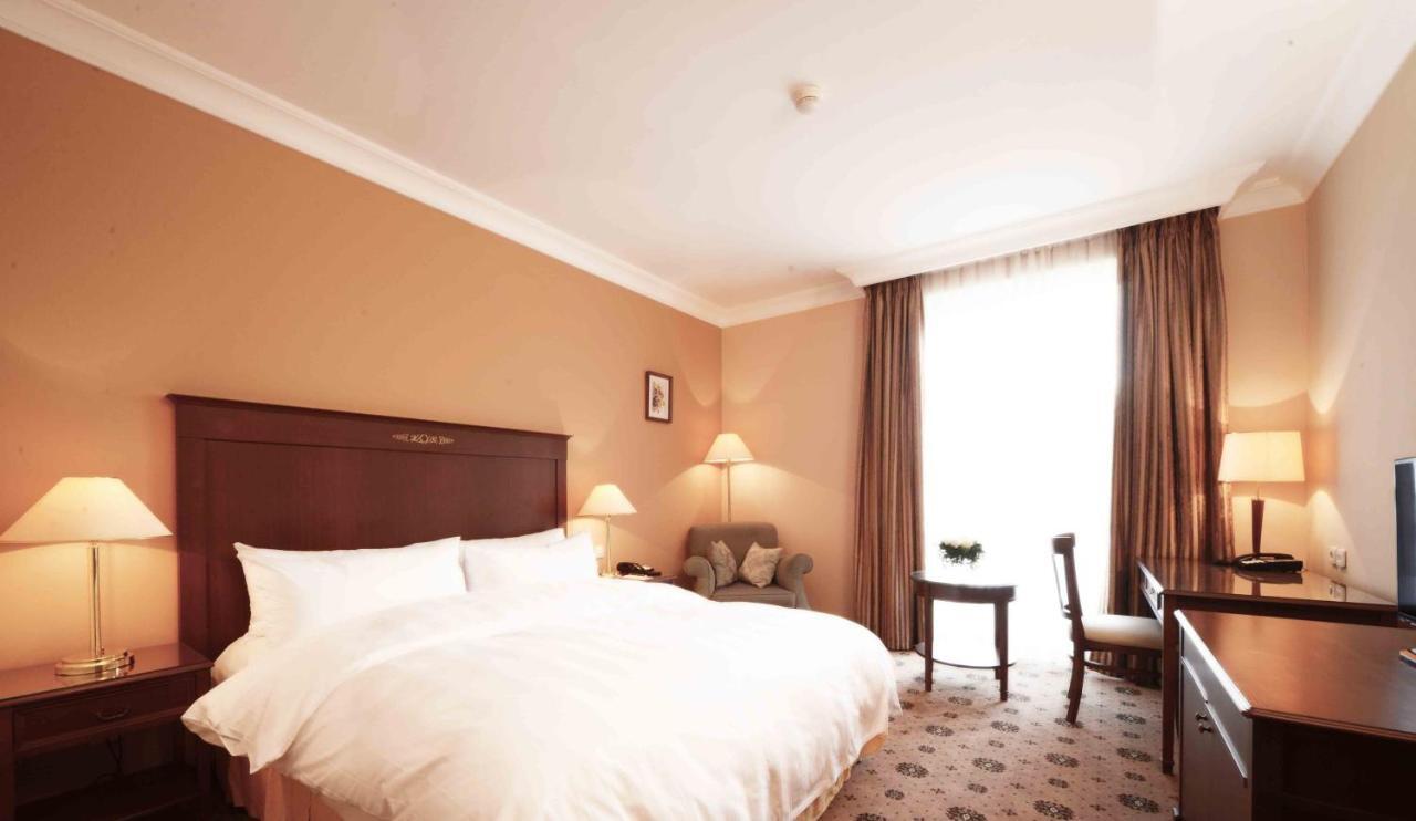Lotte City Hotels Tashkent Palace Ngoại thất bức ảnh